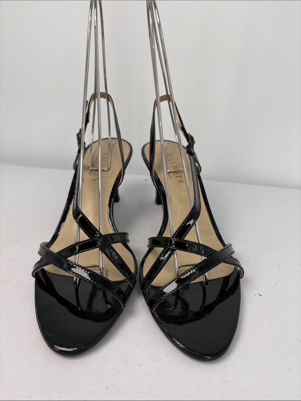 🍴 Talbots Black Patent leather Slingback Low Heel Sandals